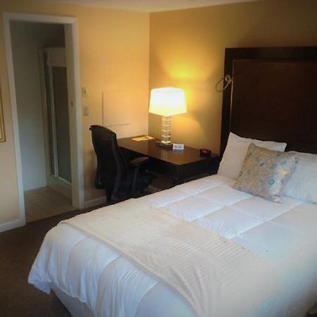 Wayne Inn Honesdale Extérieur photo